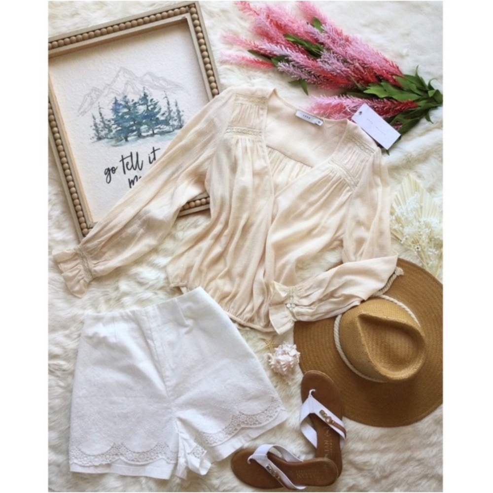 NWT Lush Florentine White Lace Shorts Sz S Western Cottagecore Town & Country